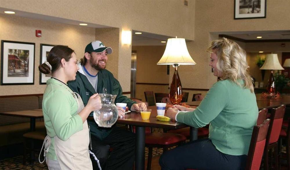 Hampton Inn & Suites Toledo-Perrysburg Rossford Nhà hàng bức ảnh