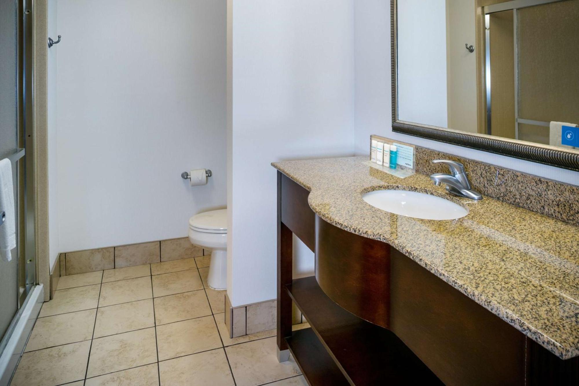 Hampton Inn & Suites Toledo-Perrysburg Rossford Ngoại thất bức ảnh