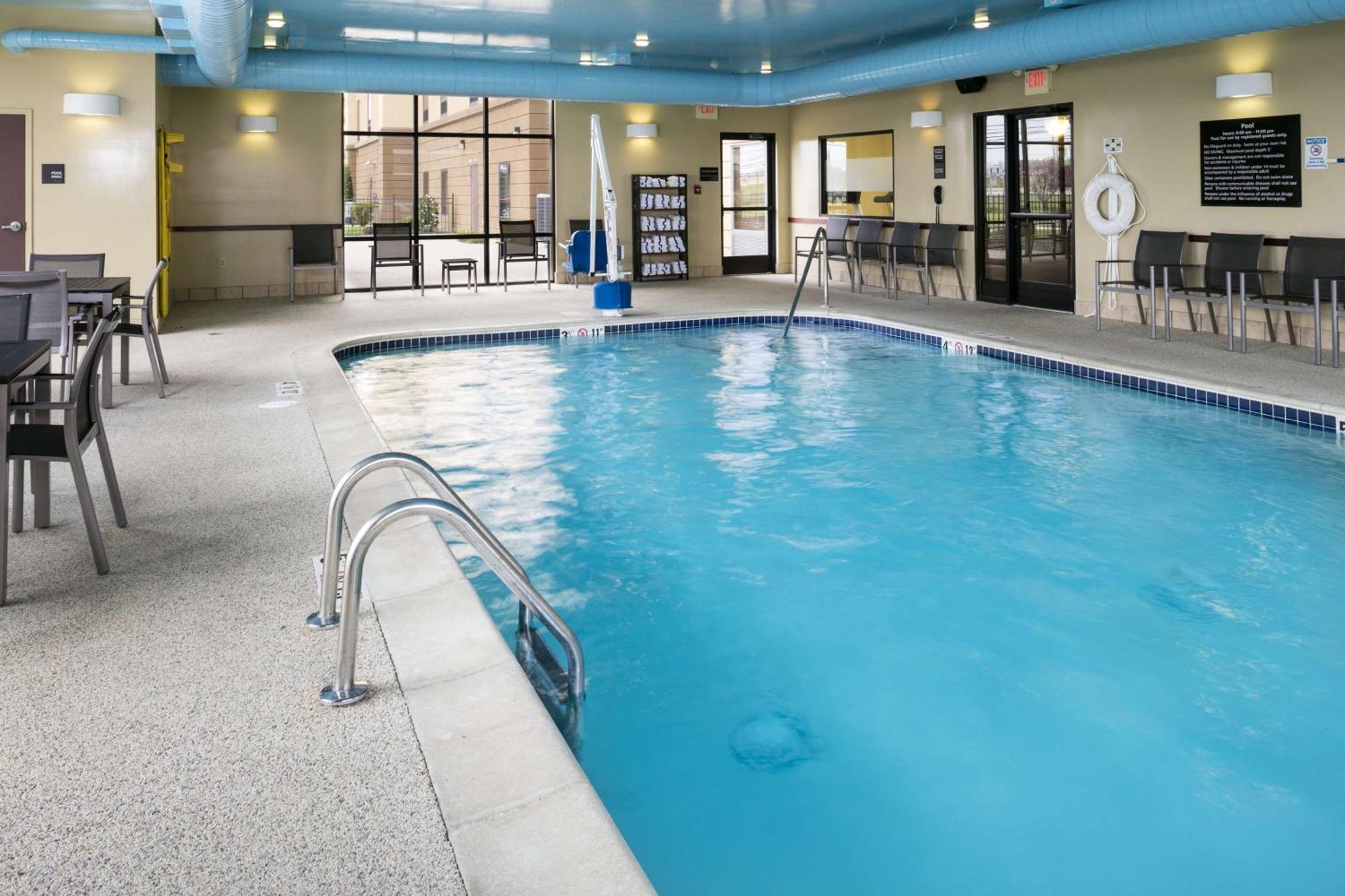 Hampton Inn & Suites Toledo-Perrysburg Rossford Ngoại thất bức ảnh