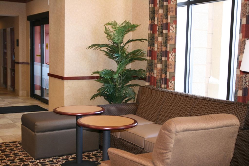 Hampton Inn & Suites Toledo-Perrysburg Rossford Phòng bức ảnh